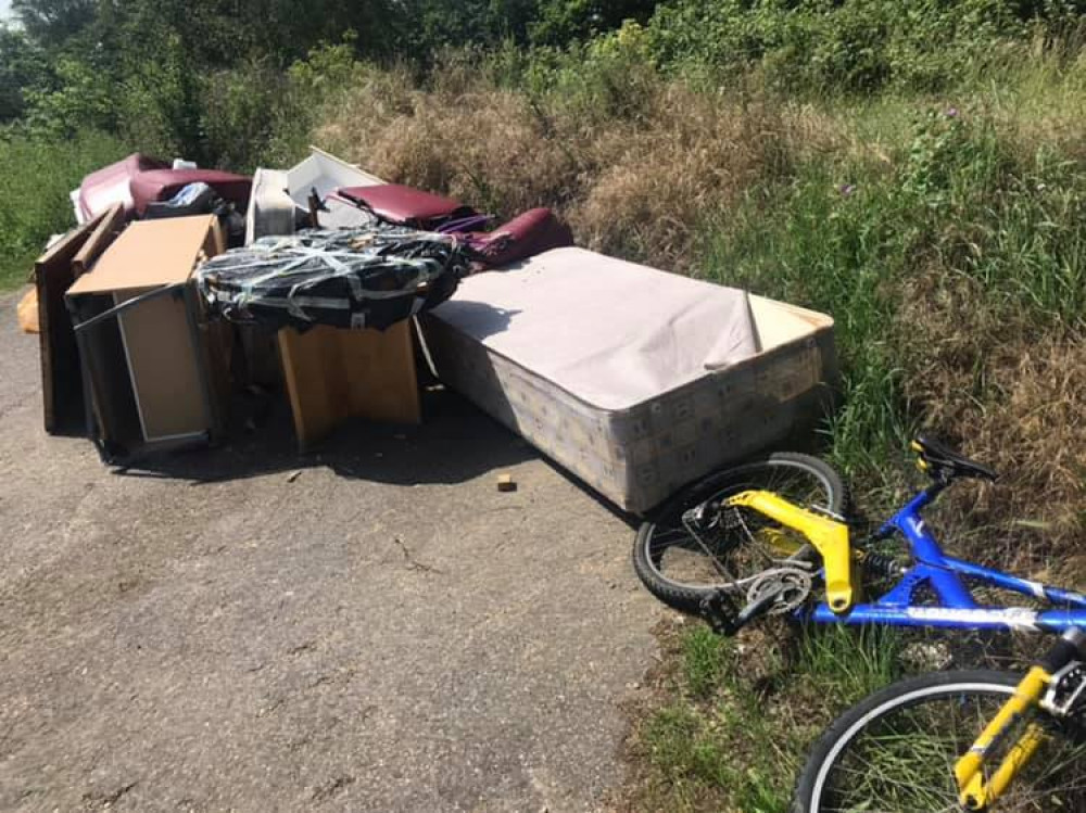 Flytipping in Ampthill Road, Shefford ClearWaste