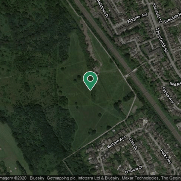 Flytipping in Barham Avenue, Borehamwood ClearWaste