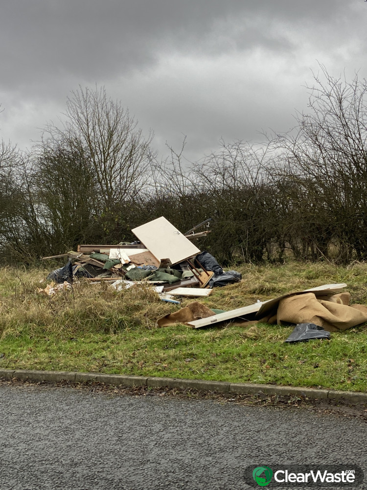 Flytipping in Limber Road, Market Rasen ClearWaste