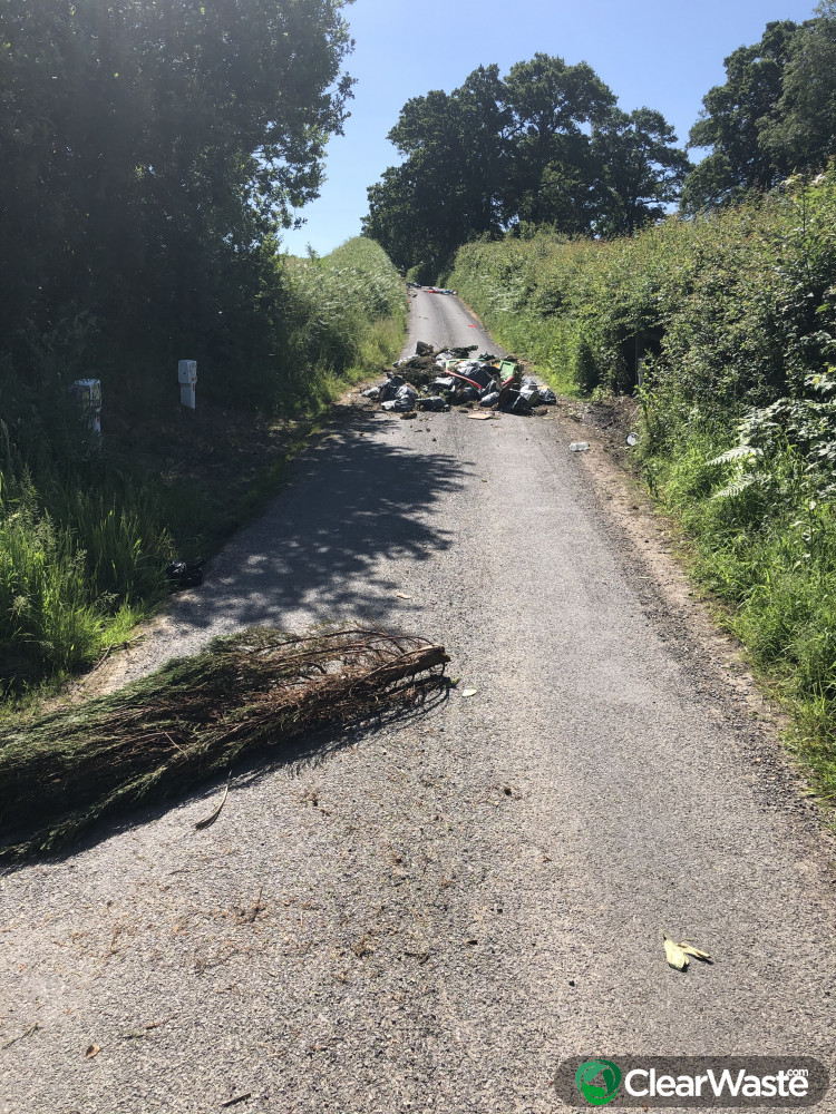 Flytipping in Netherhill Lane, Southampton ClearWaste