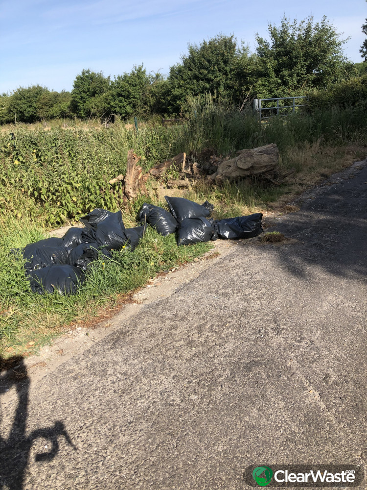 Flytipping in Green Lane, Chichester ClearWaste