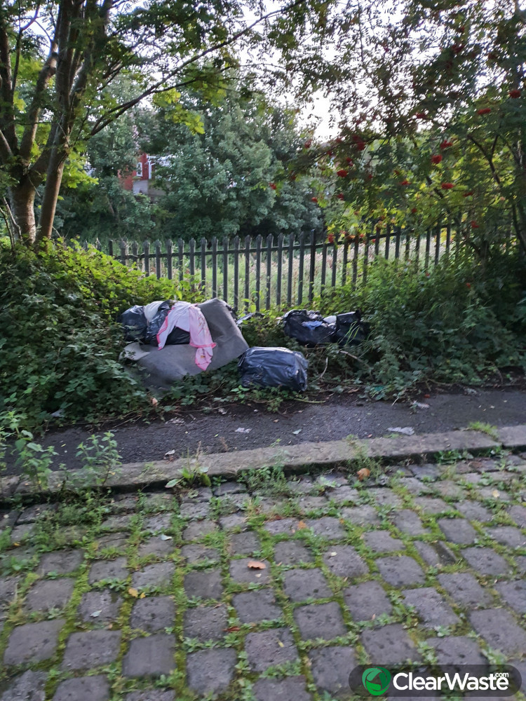 Flytipping in Whitelands Road, AshtonunderLyne ClearWaste